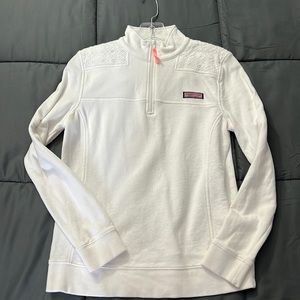 EUC Vineyard Vines shep shirt